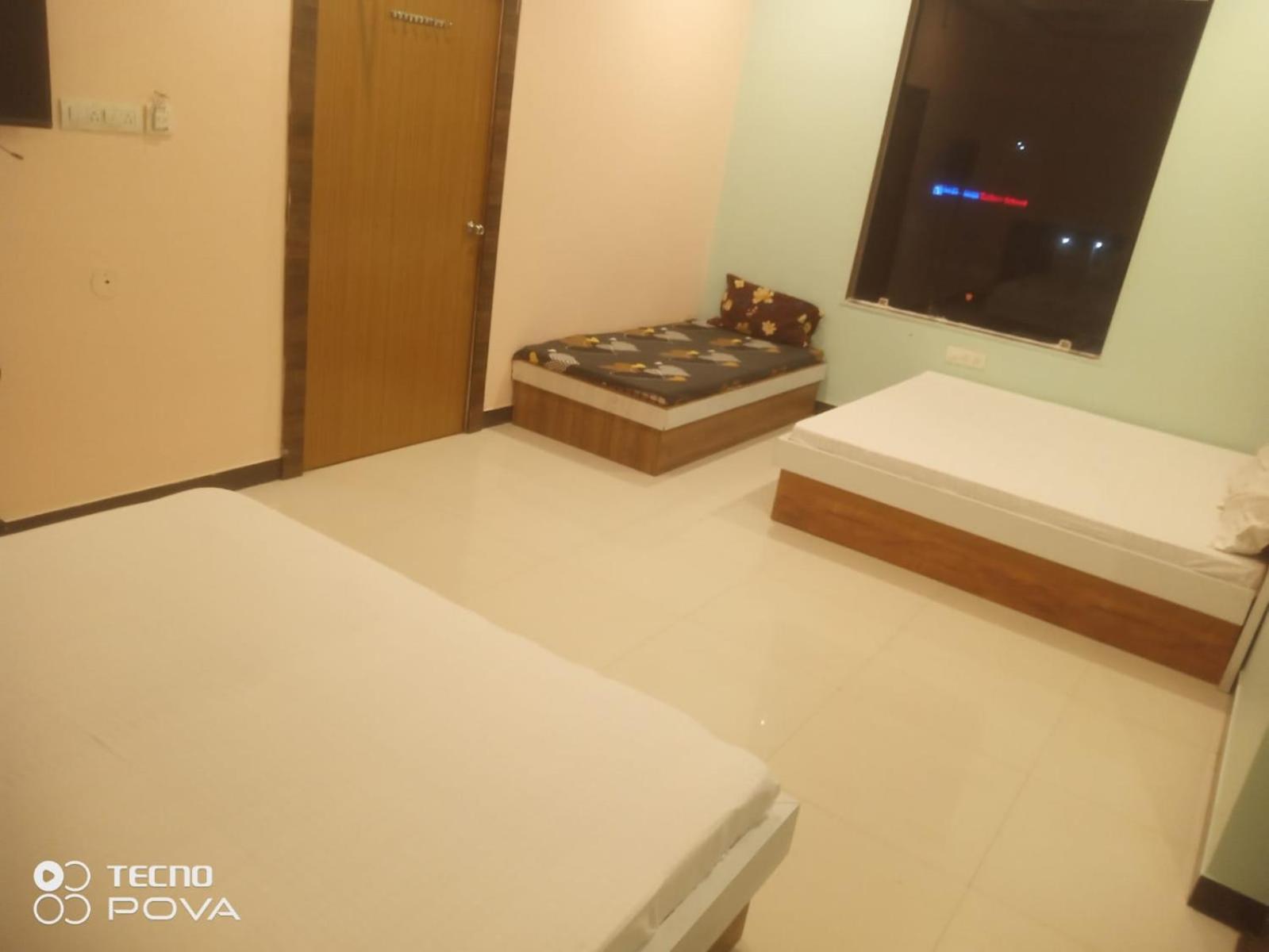 Athitya hotel&resort Sikar Habitación foto